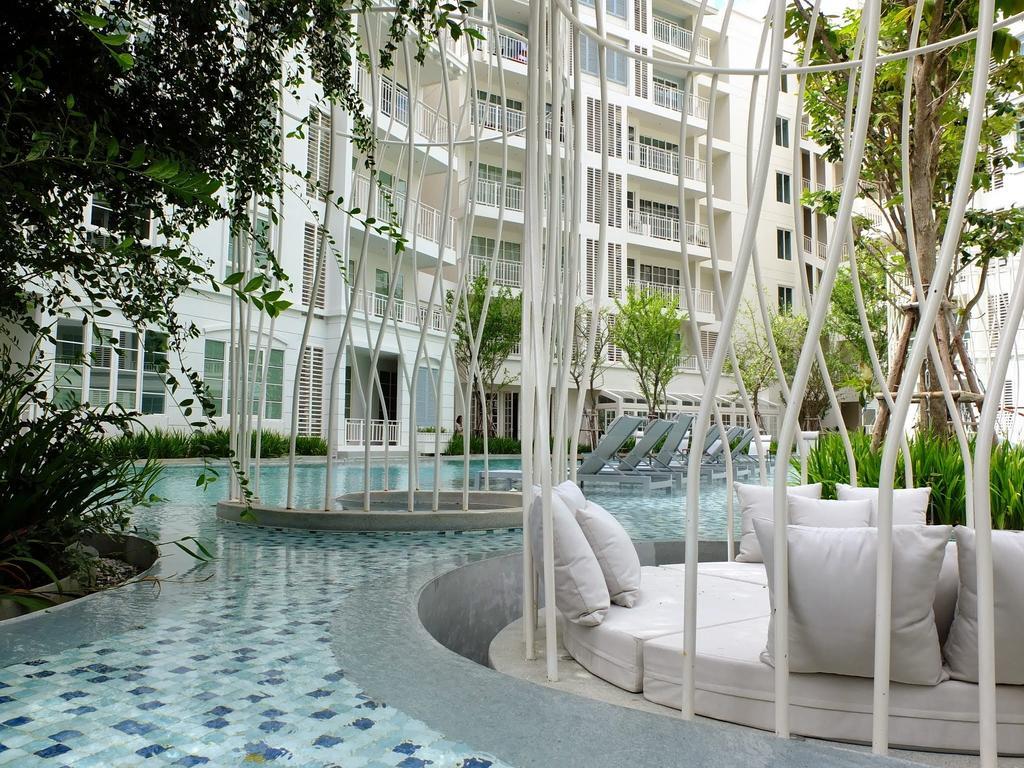 Summer Apartment